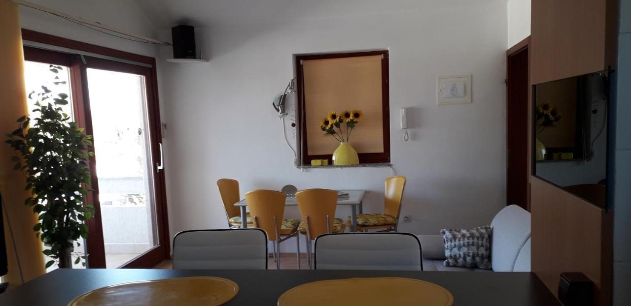Panorama, 100M From The Water, Rebuild 2020, Penthouse, 2 Teracces, Modern Appartement Punat Buitenkant foto
