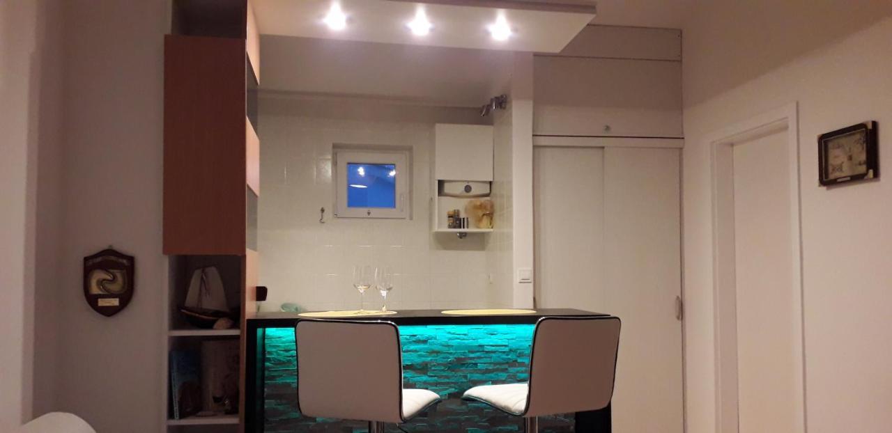 Panorama, 100M From The Water, Rebuild 2020, Penthouse, 2 Teracces, Modern Appartement Punat Buitenkant foto